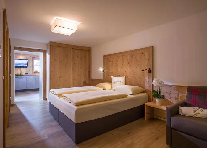 赫特尔里尔霍夫公寓 盖洛斯